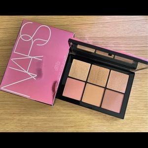 SOLD-BNIB NARS Overlust Face Palette